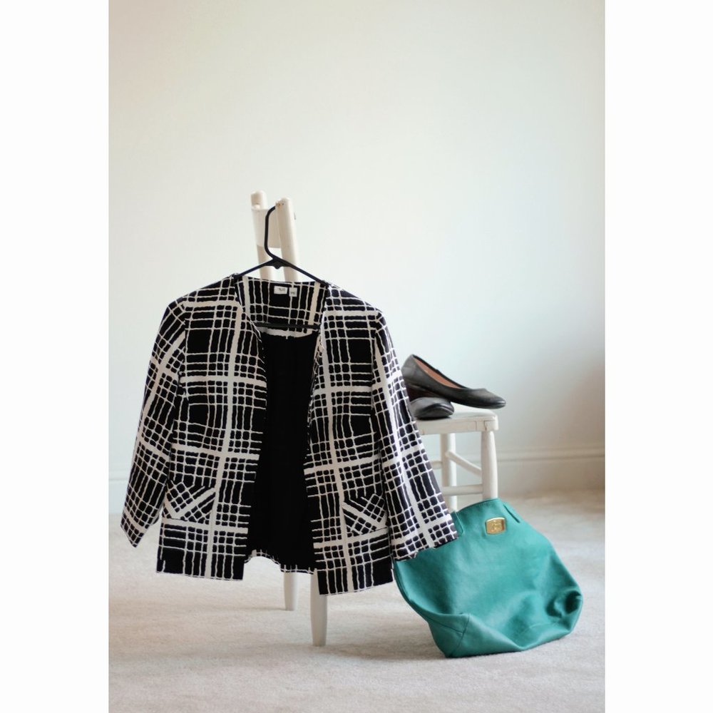 Black and White Silk Jacket - Size P6